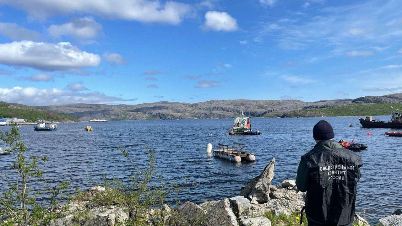 В Баренцевом море загорелось и затонуло маломерное судно